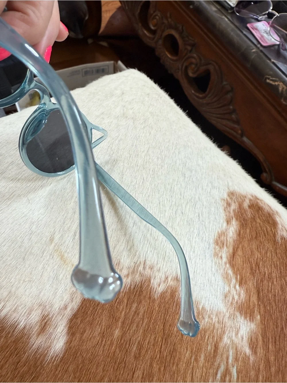 Children’s Cat-Ear Round Sunglasses in Translucent Blue NWT